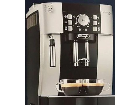 Ekspres ciśnieniowy DeLonghi ECAM 21.110.B (WYPRZEDAŻ)