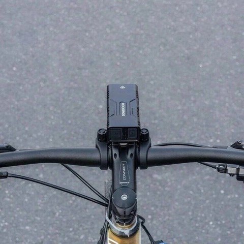 Lampka rowerowa Rockbros 24310002001 850 lm z funkcją powerbanku + kabel USB-C - USB-A - czarna Lampka rowerowa Rockbros 24310002001 850 lm z funkcją powerbanku + kabel USB-C - USB-A - czarna